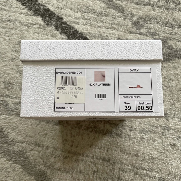 Authentic Dior Box - Picture 2 of 4